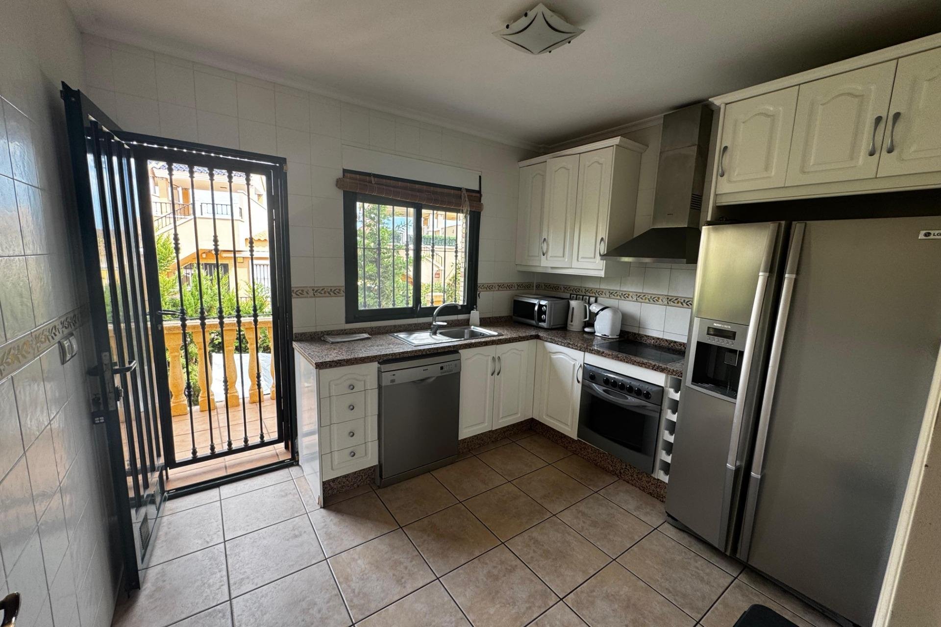 Resale - Villa - Orihuela Costa - PAU 8