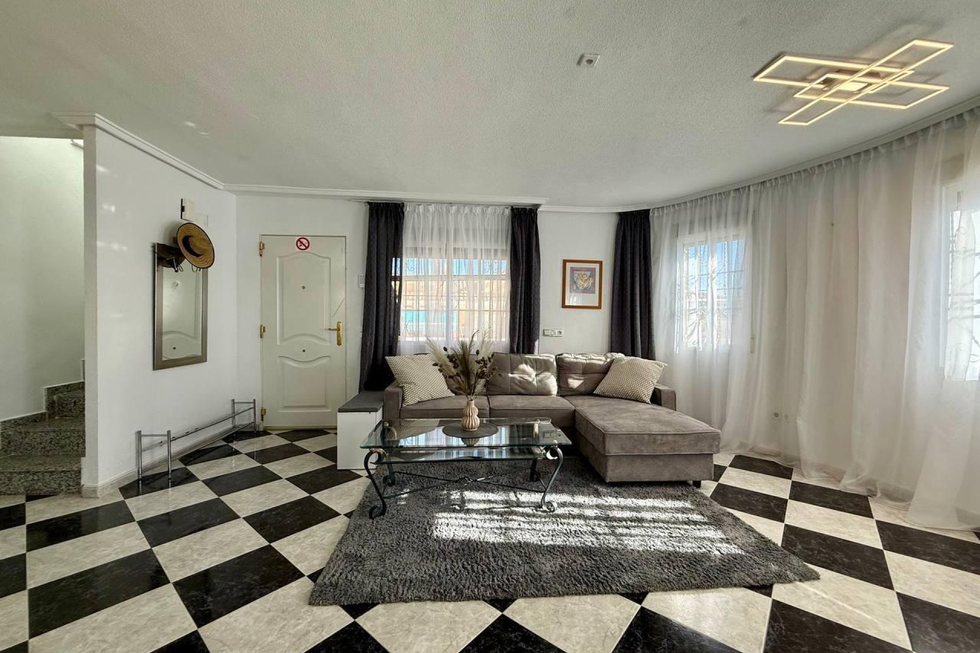 Resale - Villa - Orihuela Costa - Playa Flamenca