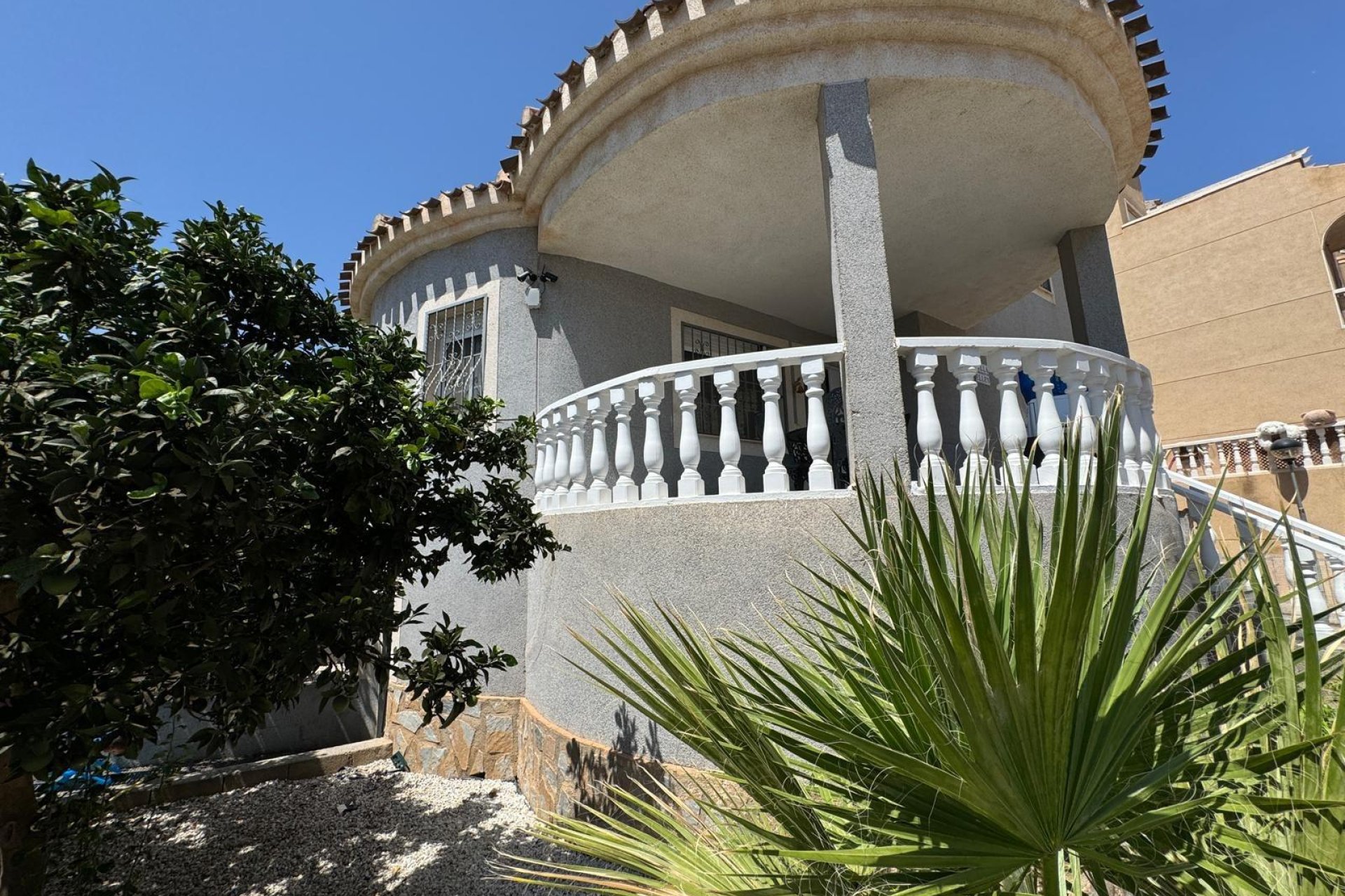 Resale - Villa - Orihuela Costa - Punta Prima