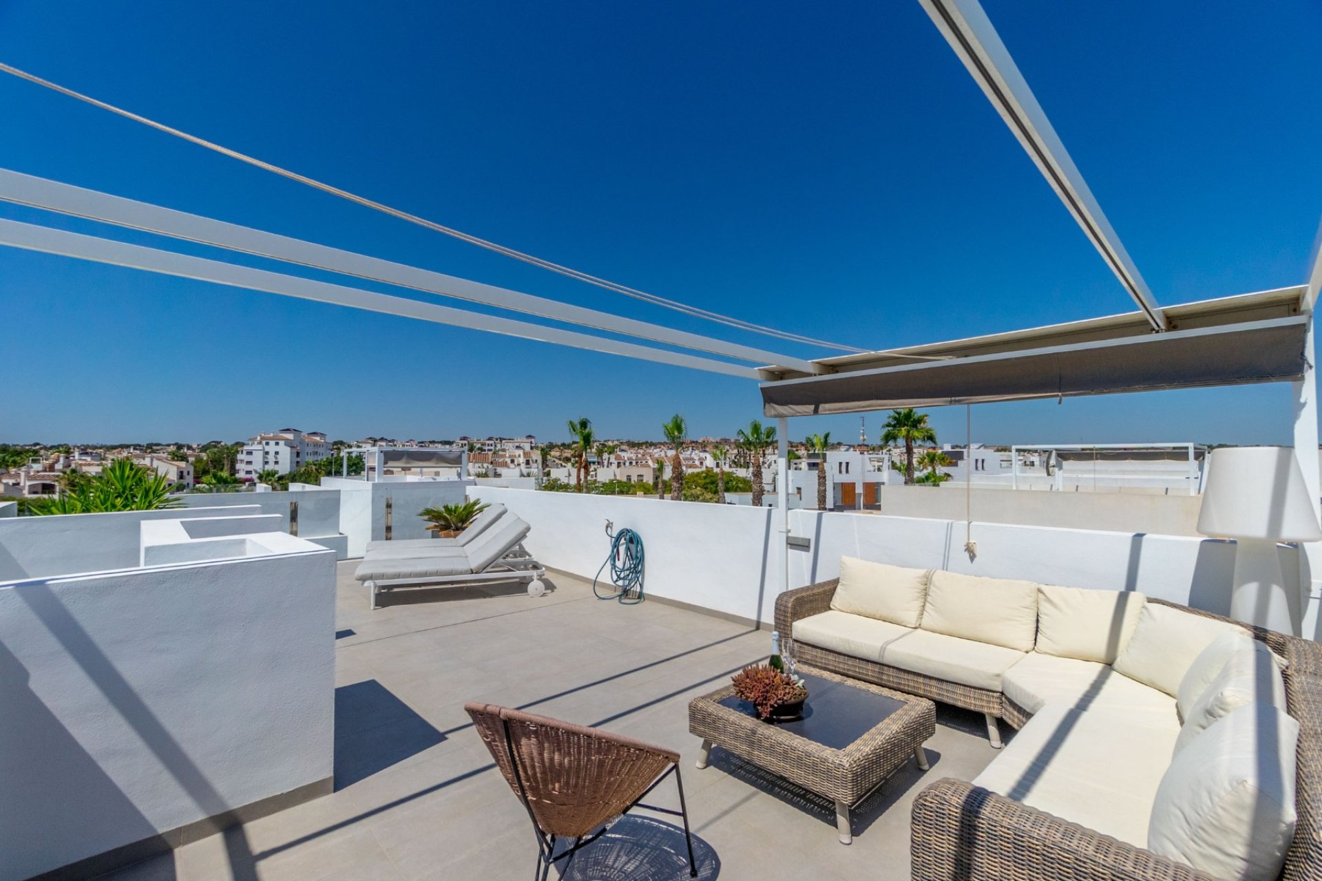 Resale - Villa - Orihuela Costa - Villamartin
