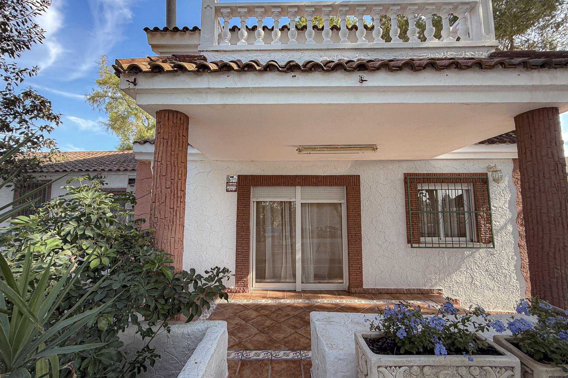 Resale - Villa - Orihuela - Desamparados-Hurchillo-Torremendo