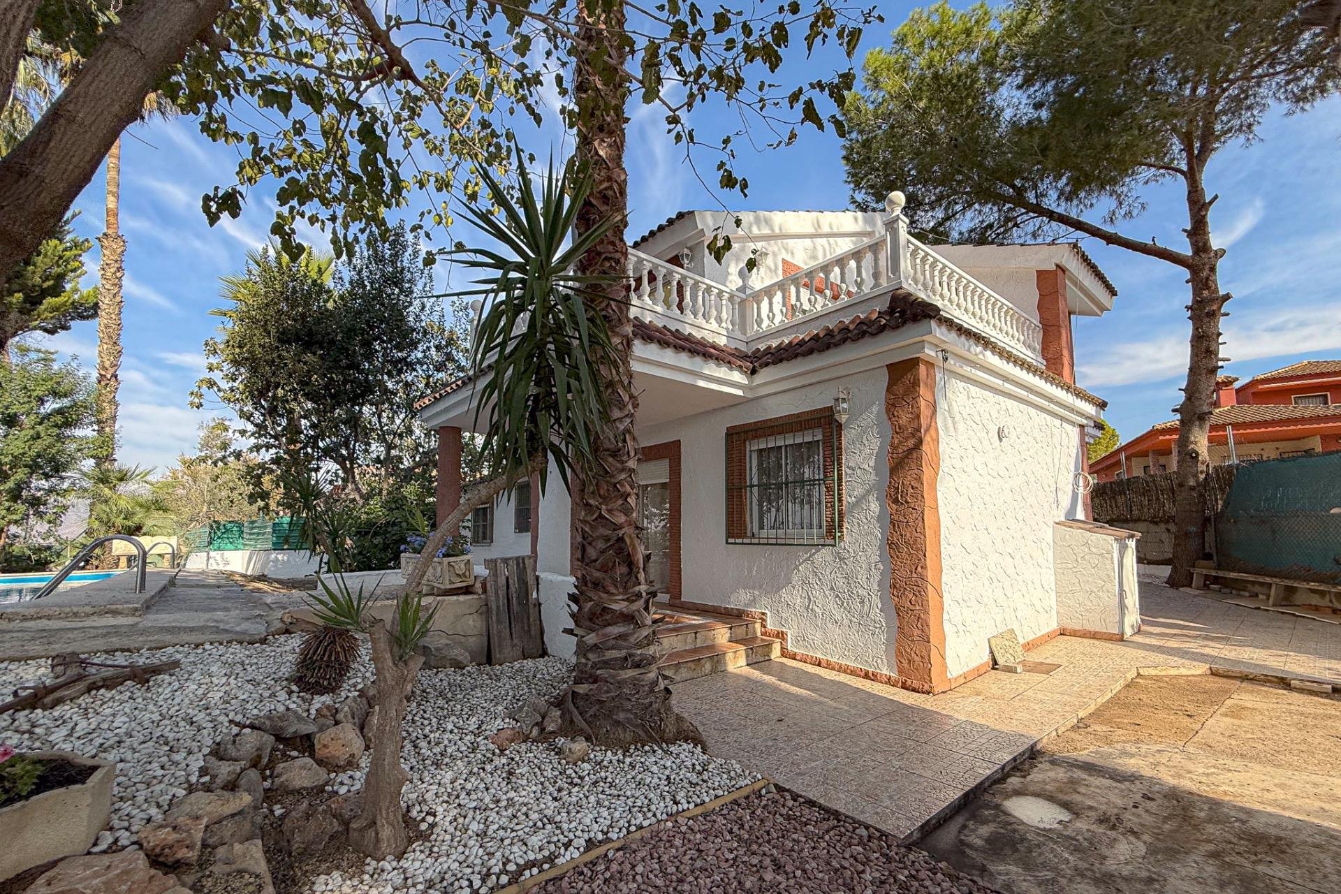 Resale - Villa - Orihuela - Desamparados-Hurchillo-Torremendo