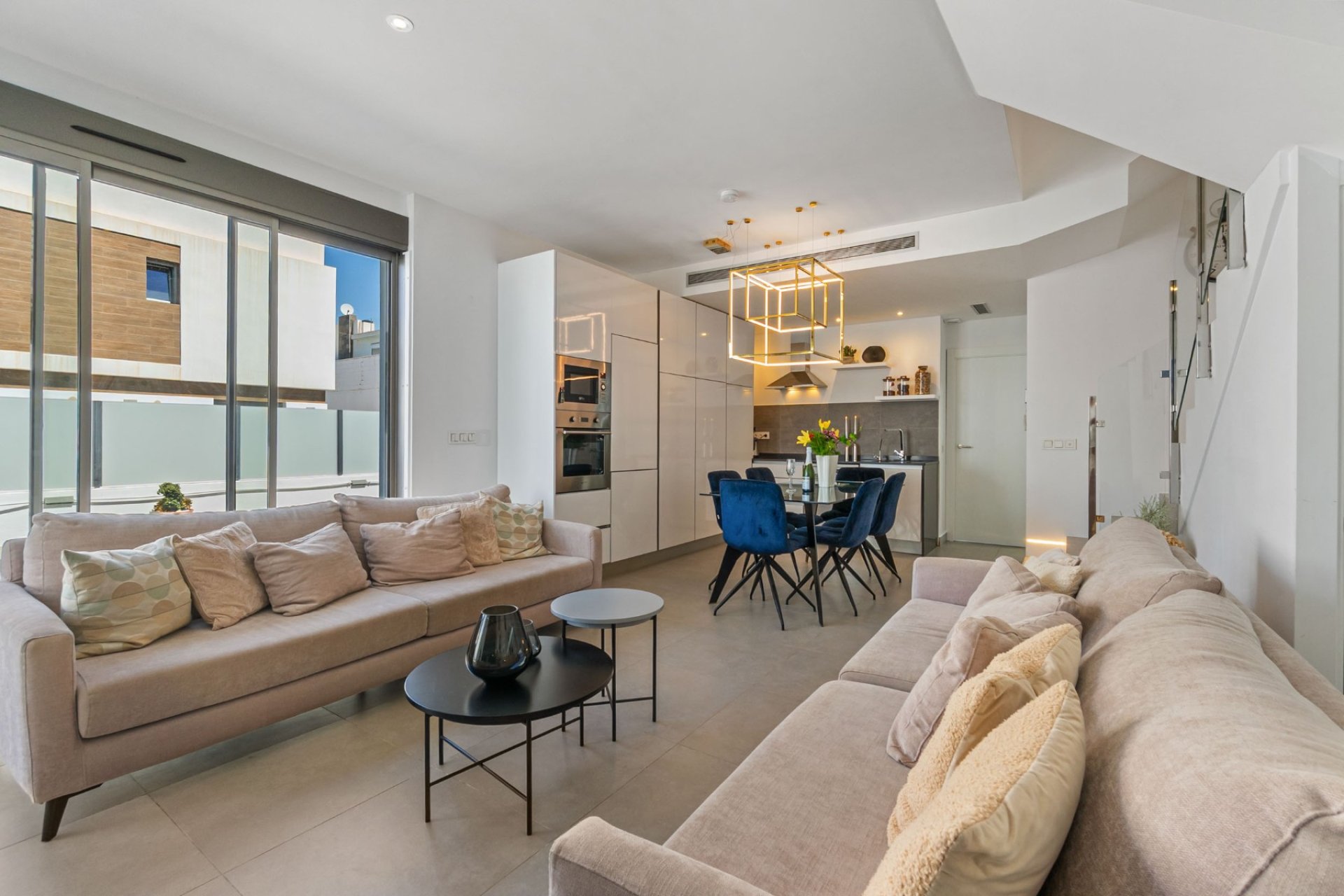 Resale - Villa - Orihuela - Villamartin