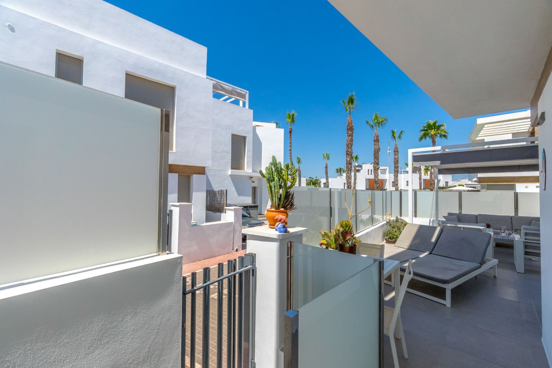 Resale - Villa - Orihuela - Villamartin