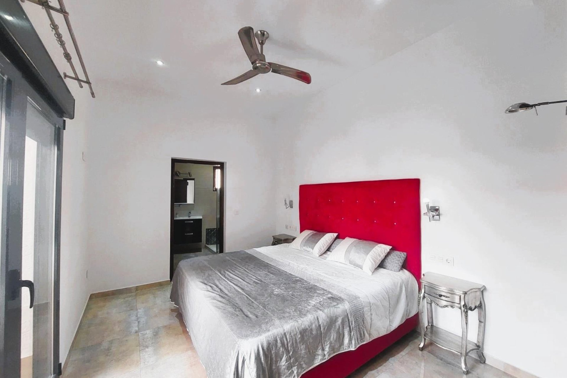 Resale - Villa - Pilar de la Horadada - TORRE DE LA HORADADA