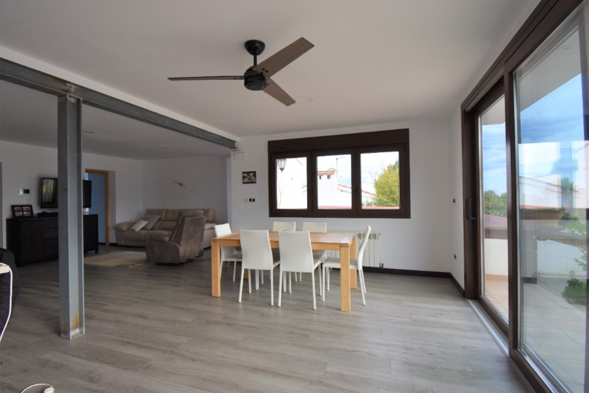 Resale - Villa - Pinar de Campoverde