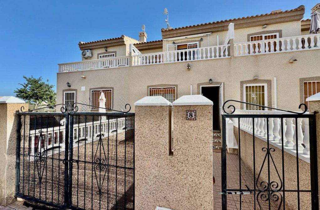 Resale - Villa - Rojales - La  Marquesa Golf