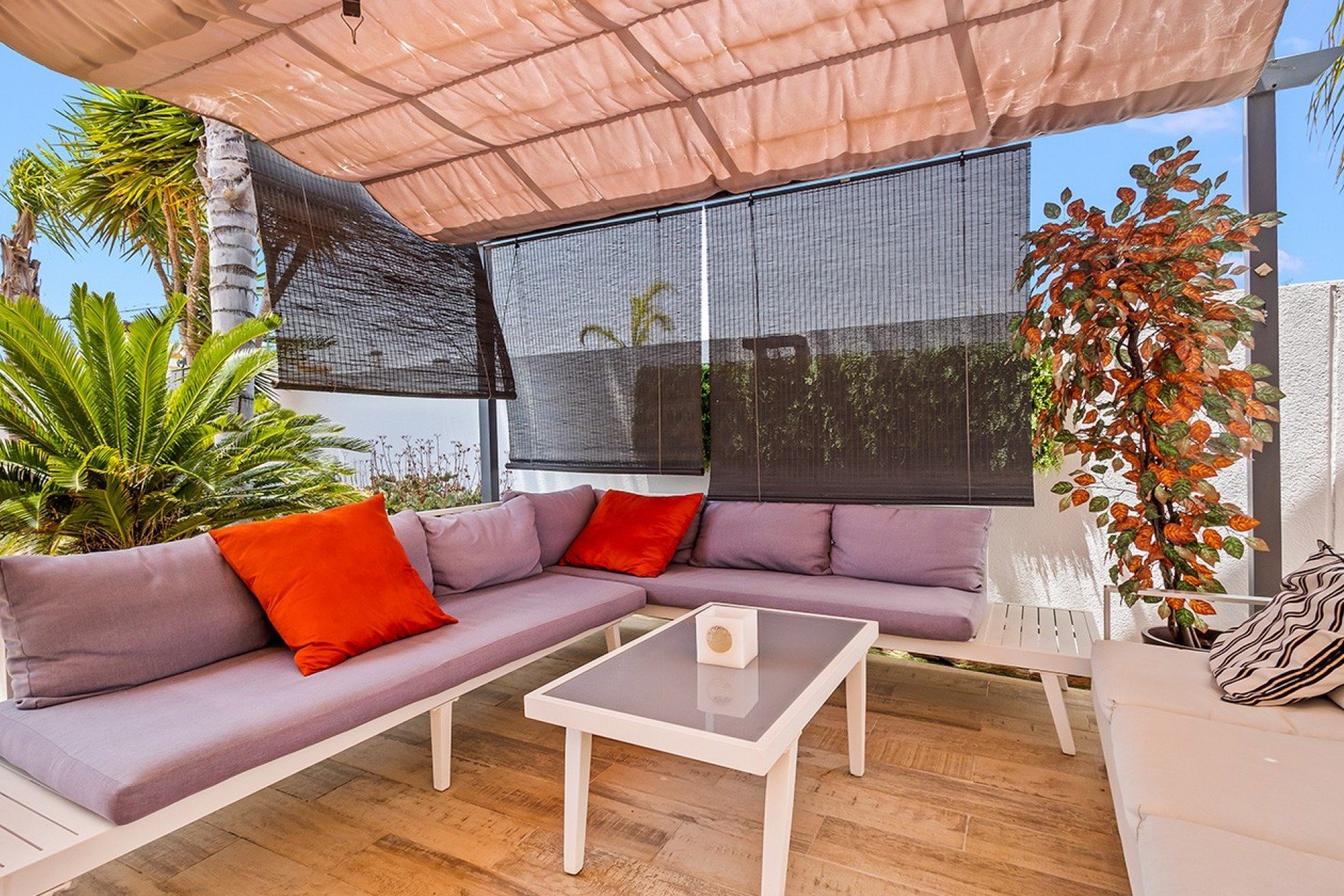 Resale - Villa / Semi-detached - Torre de la Horadada - Pueblo Latino