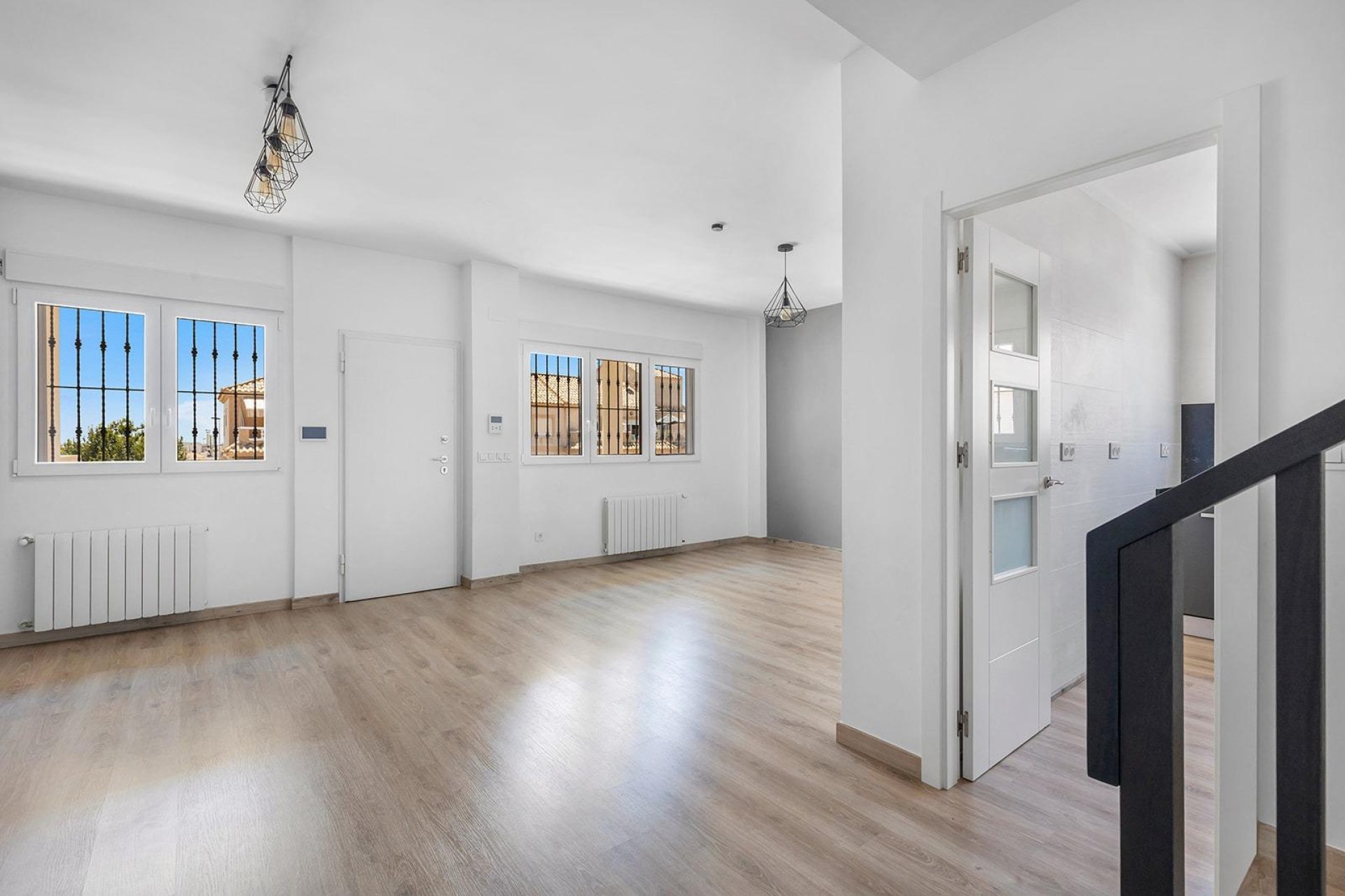 Resale - Villa - Torrevieja - Aguas nuevas 1