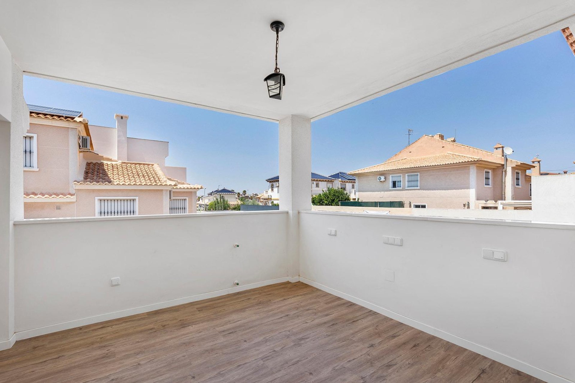 Resale - Villa - Torrevieja - Aguas nuevas 1