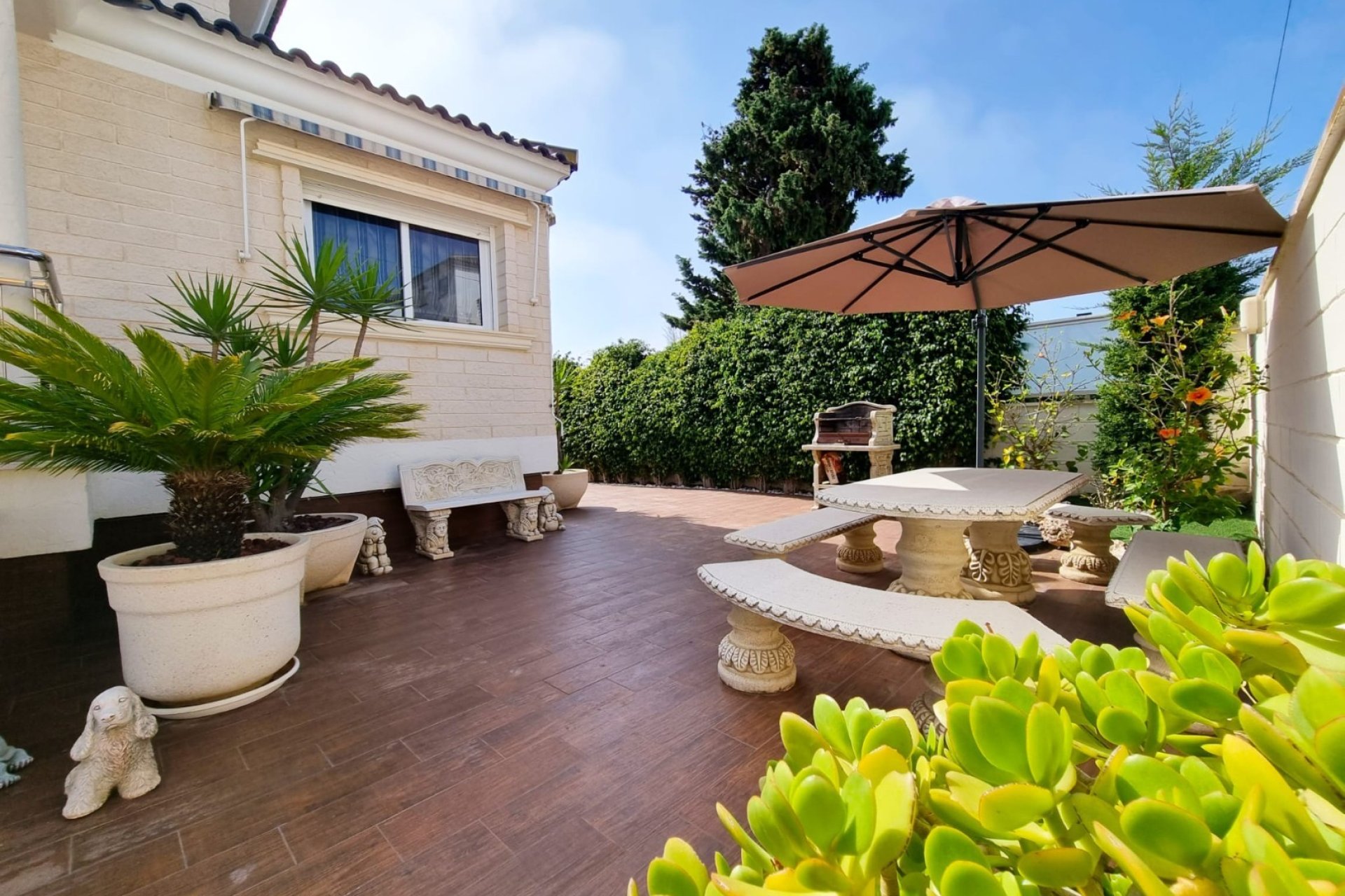 Resale - Villa - Torrevieja - La Mata