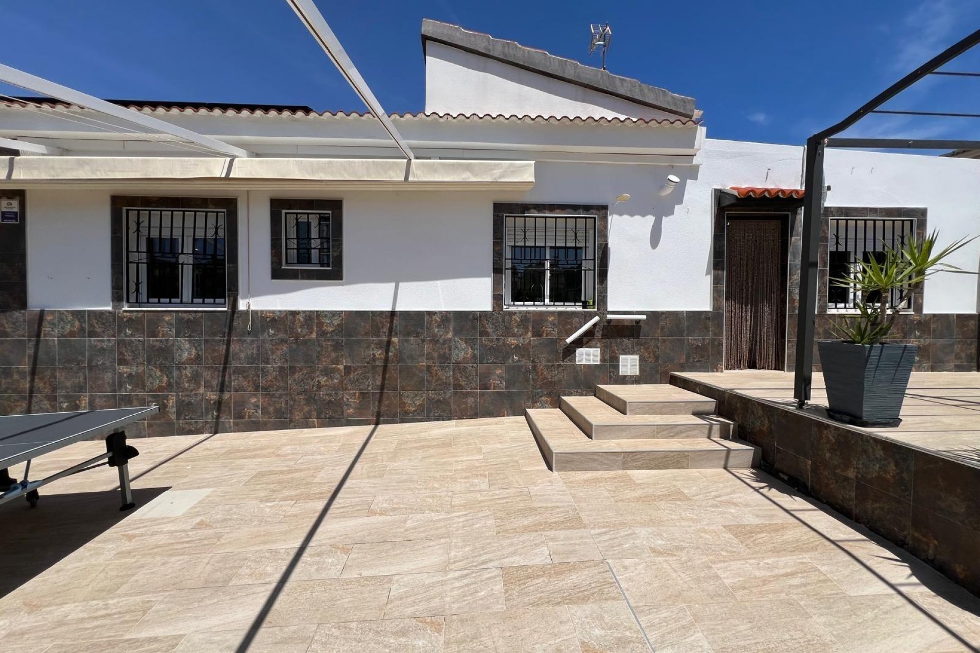 Resale - Villa - Torrevieja - Los altos