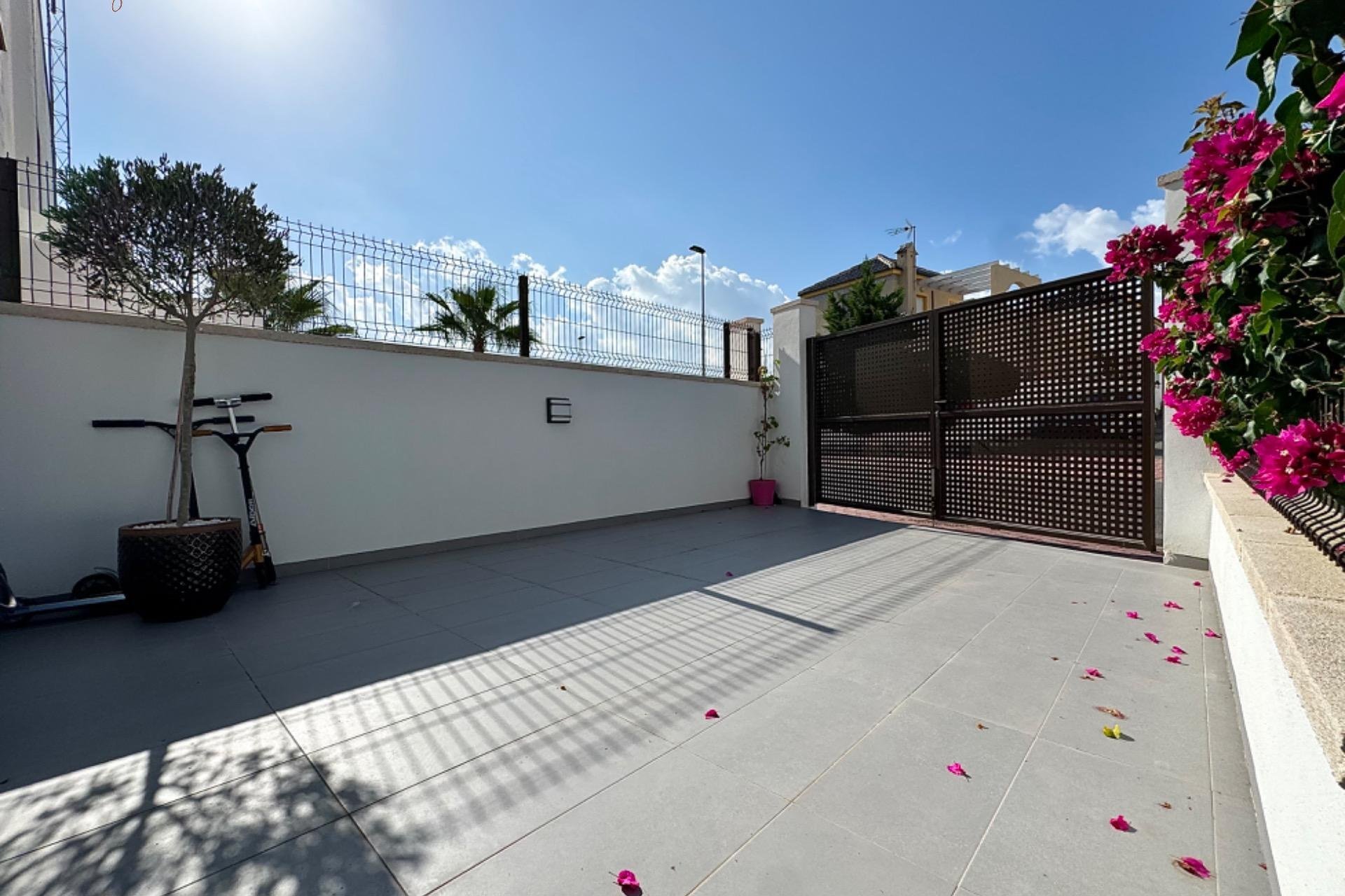 Resale - Villa - Torrevieja - Los Balcones - Los Altos del Edén