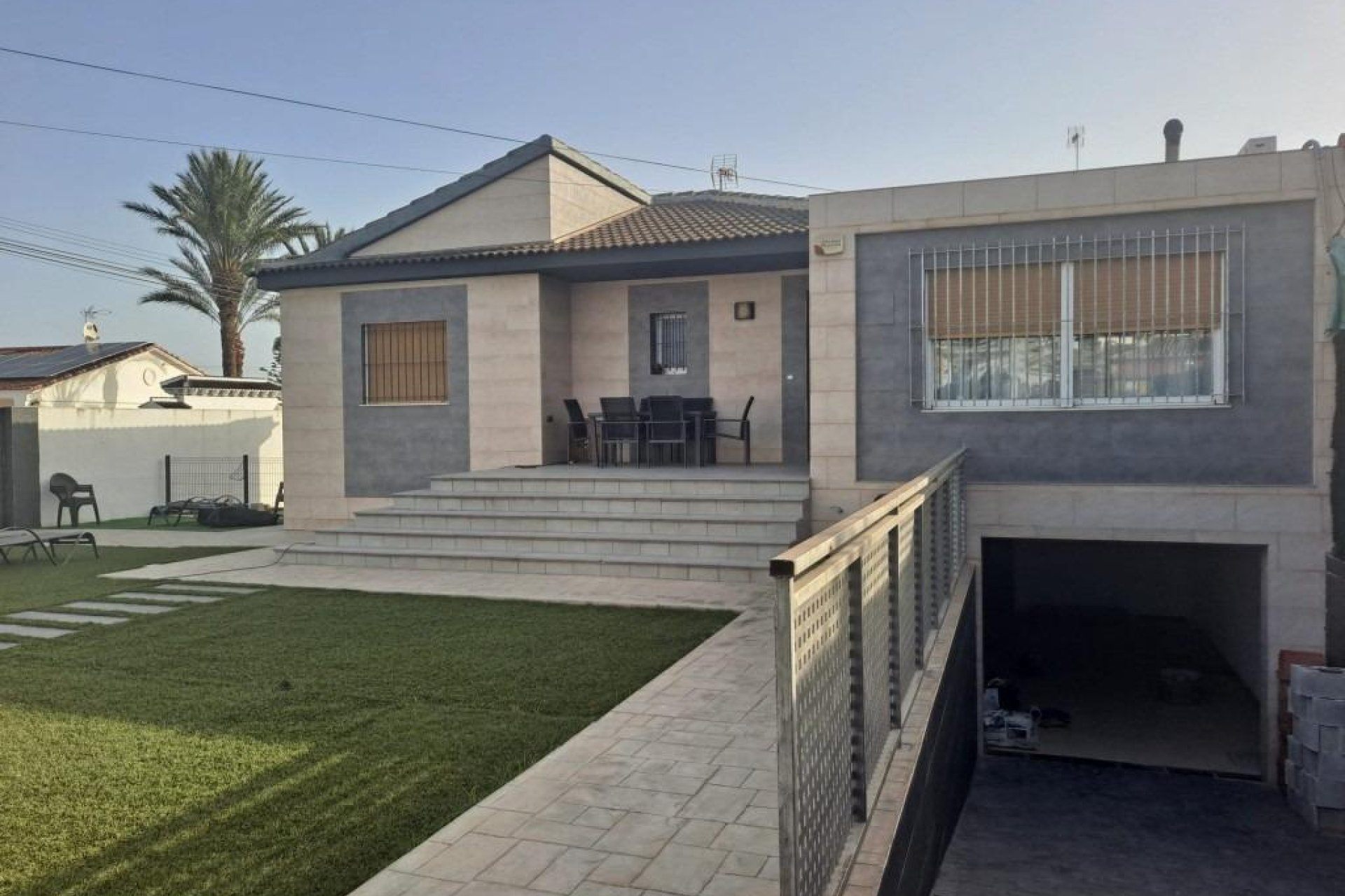 Resale - Villa - Torrevieja - Los balcones