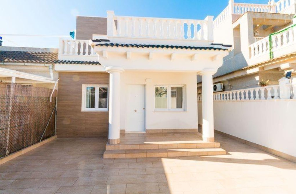 Resale - Villa - Torrevieja - San luis