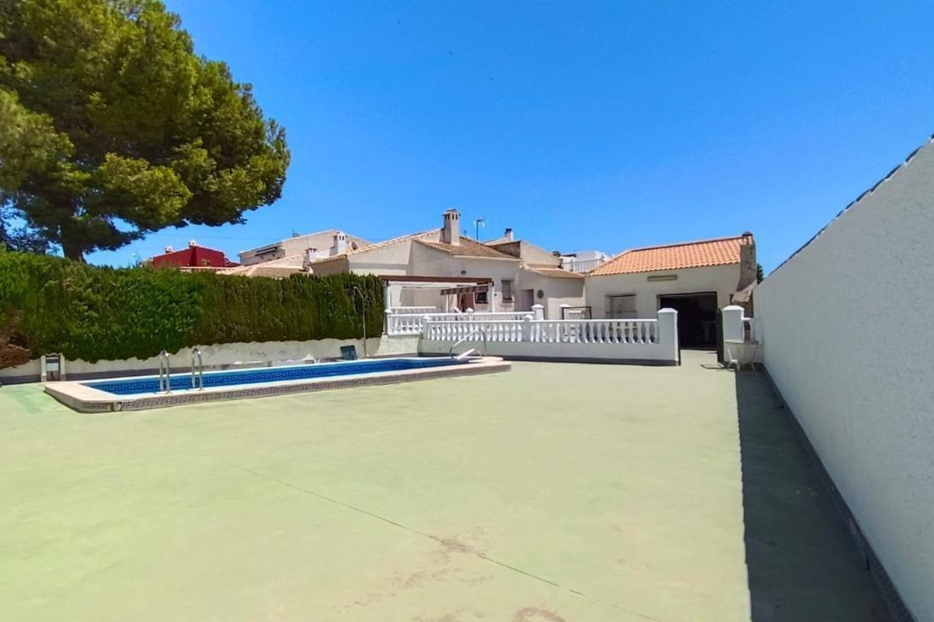 Resale - Villa - Torrevieja - San luis