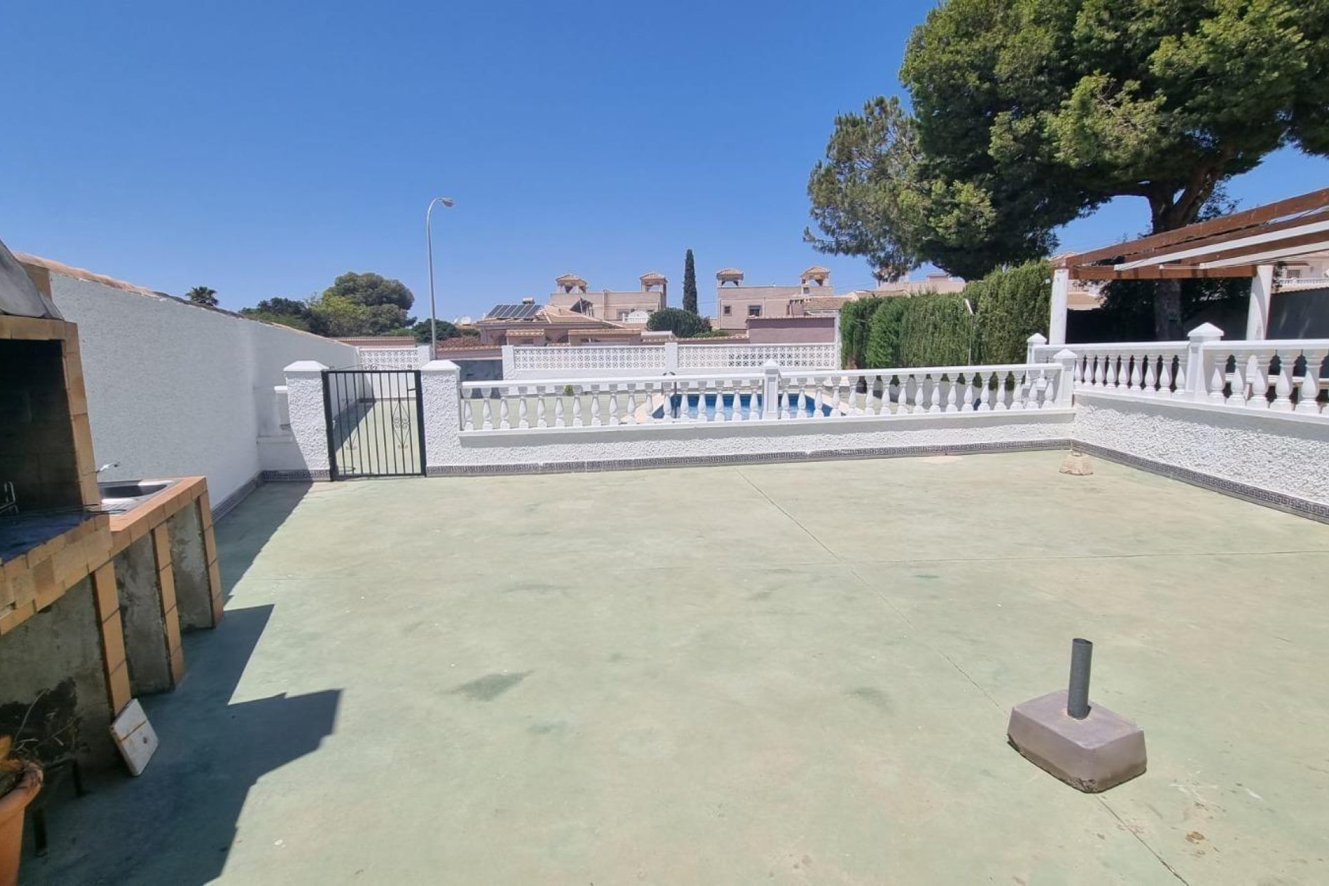 Resale - Villa - Torrevieja - San luis