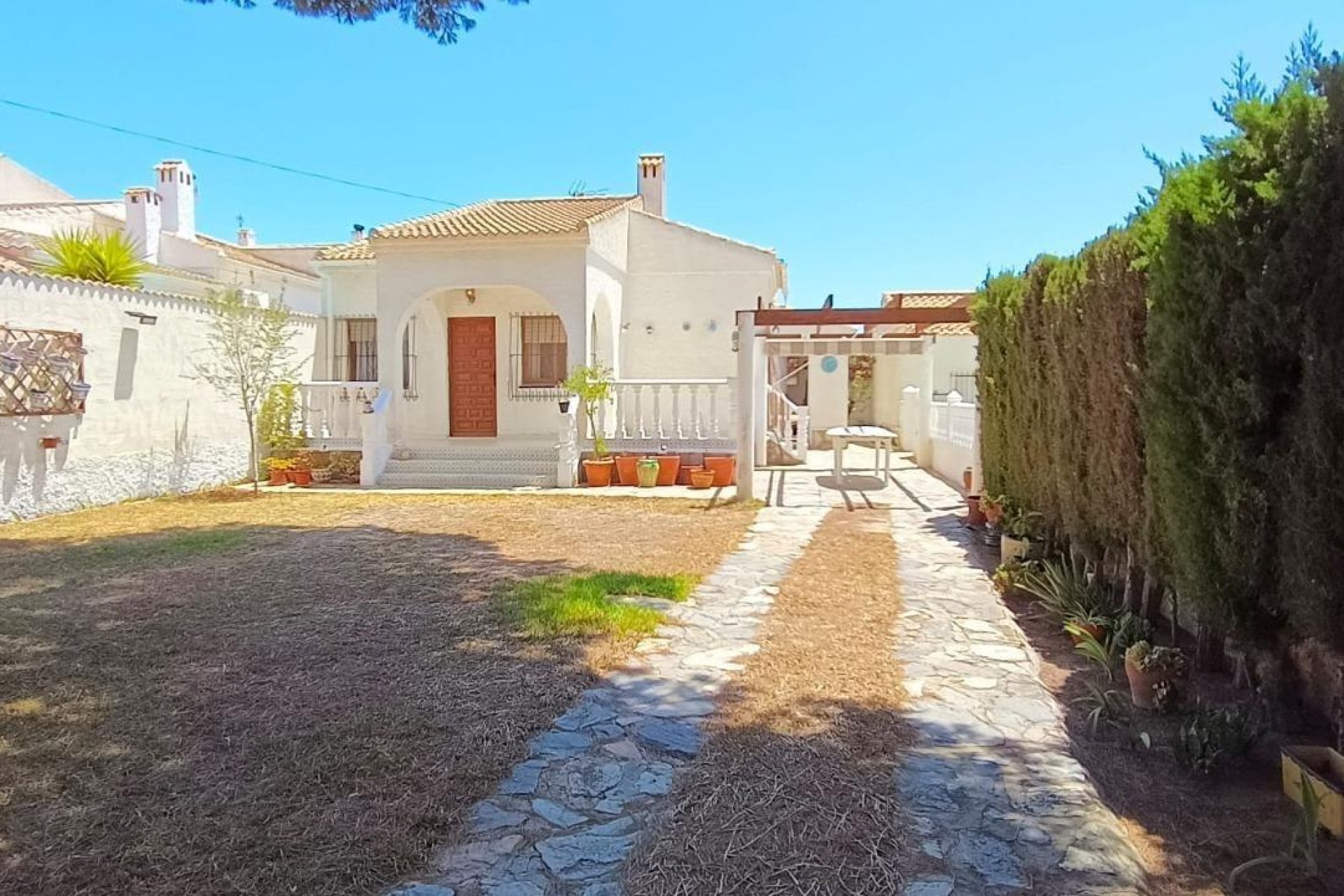 Resale - Villa - Torrevieja - San luis