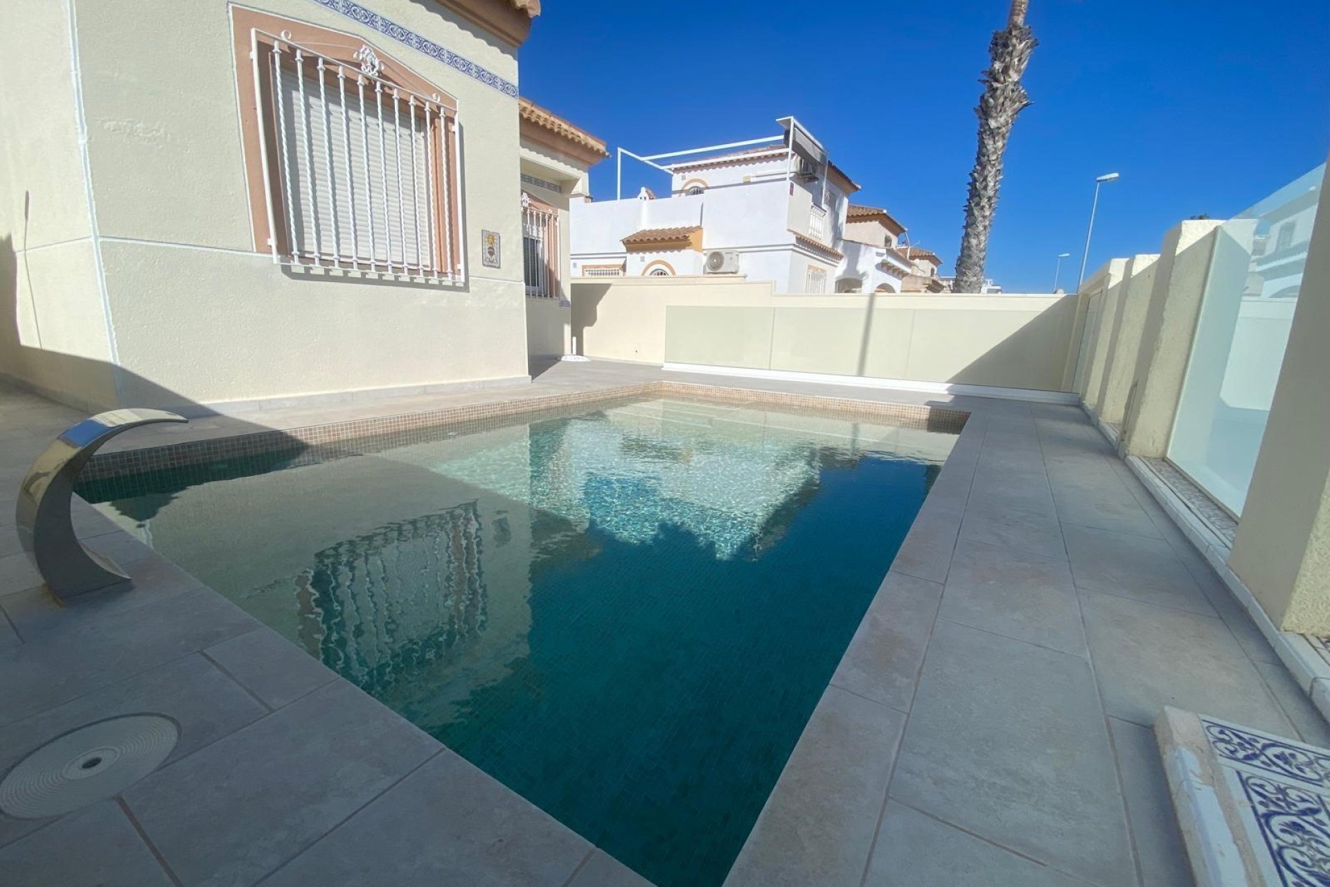 Resale - Villa - Torrevieja - Torreblanca