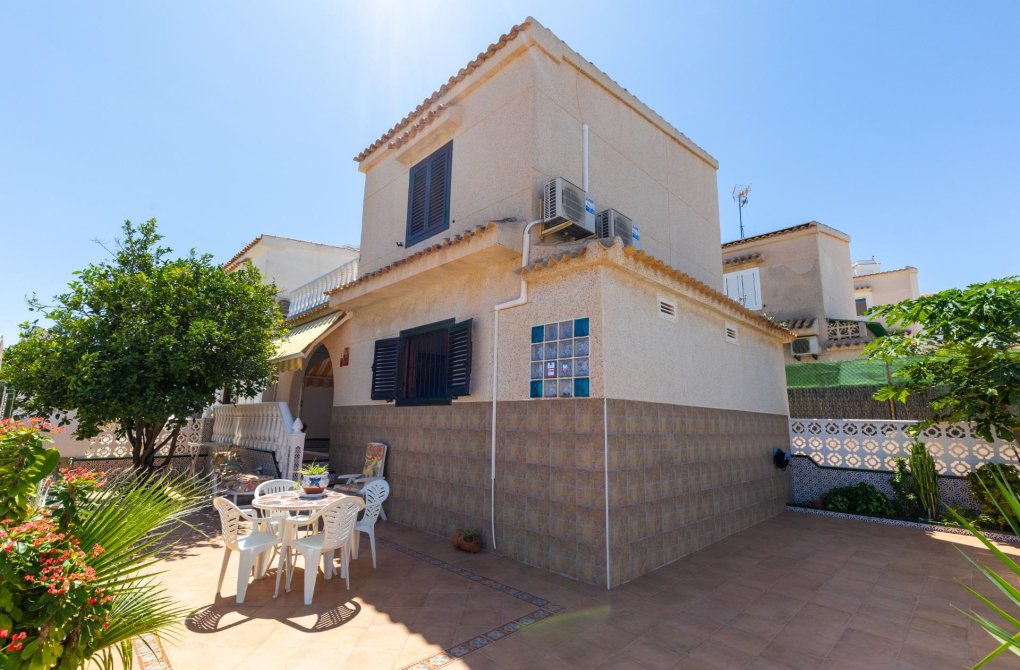 Resale - Villa - Torrevieja - Torreblanca