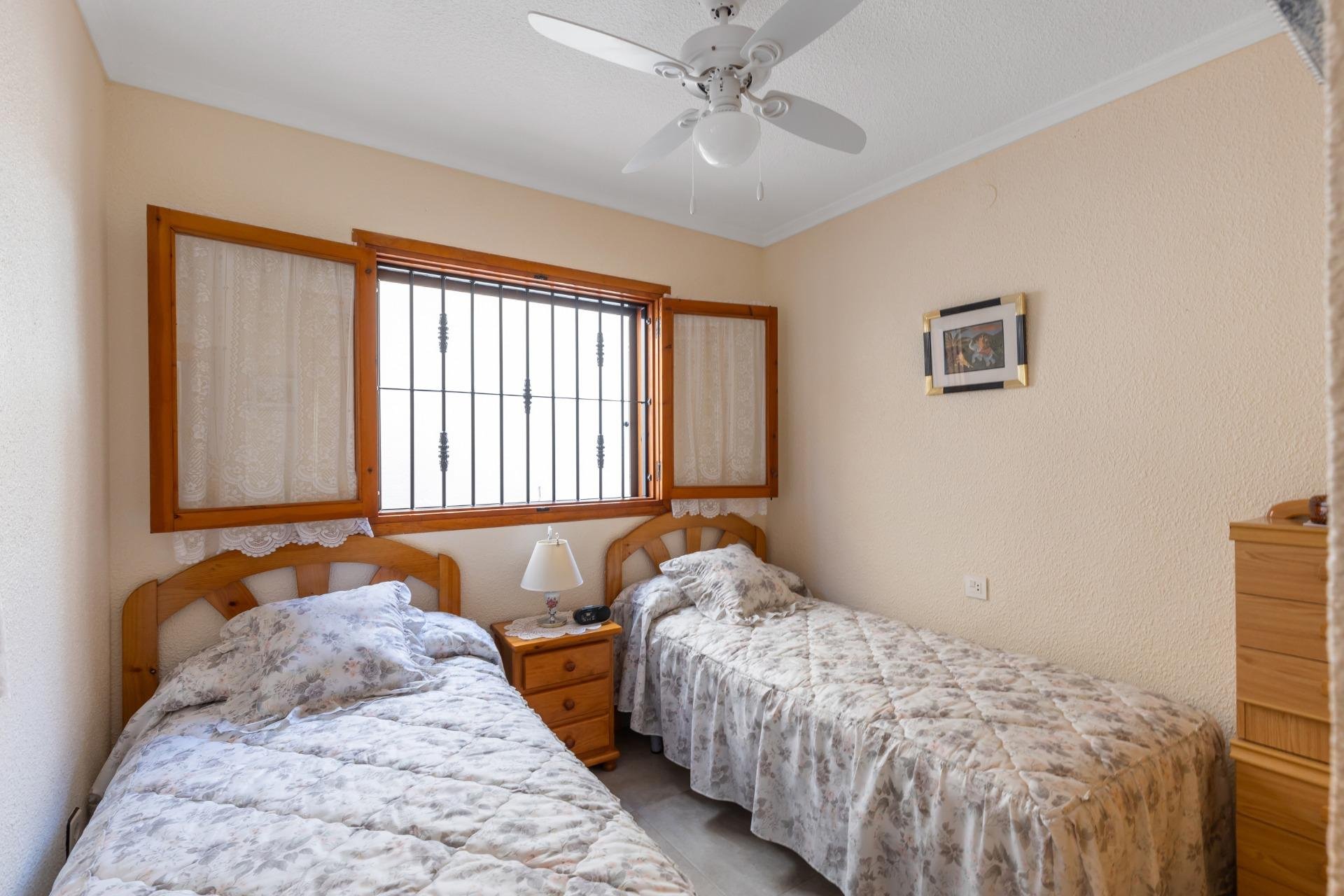 Resale - Villa - Torrevieja - Torreblanca