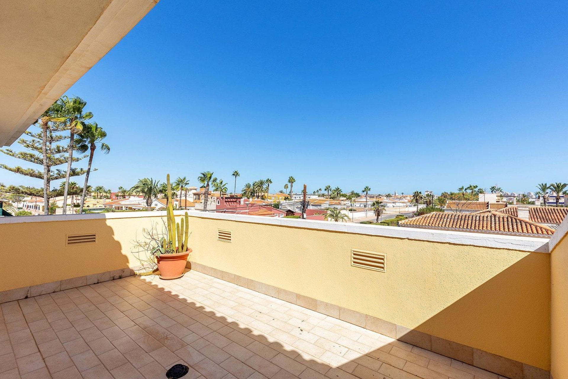 Resale - Villa - Torrevieja - Torreta florida