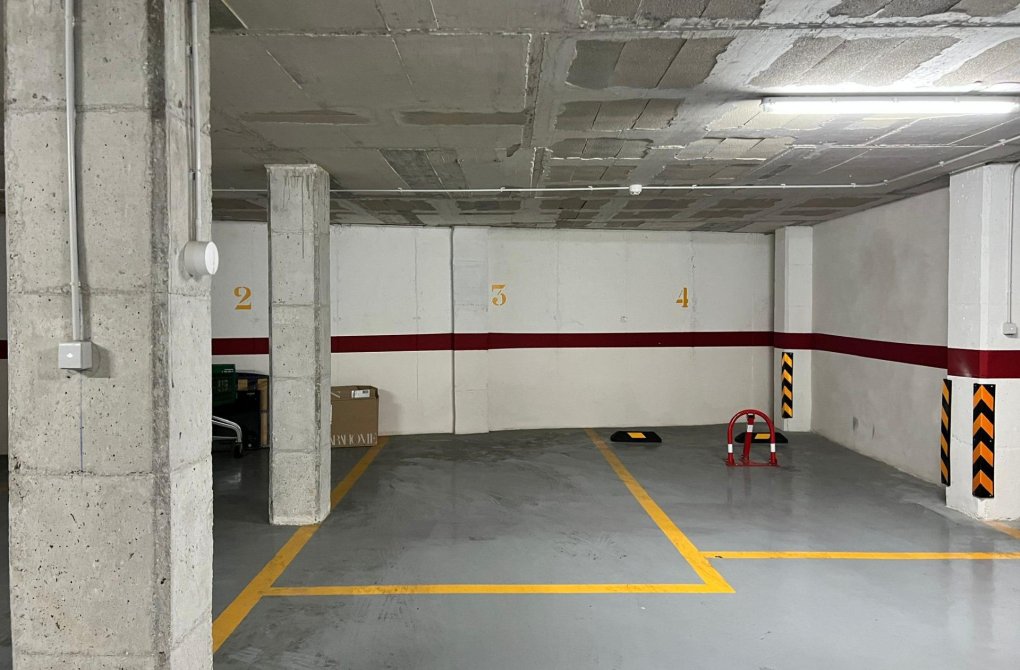 Reventa - Aparcamiento - Torrevieja - Estacion de autobuses