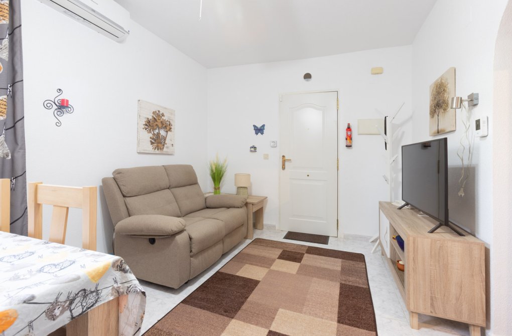 Reventa - Apartamento - Apartamento Planta Baja - Torrevieja - Los Frutales