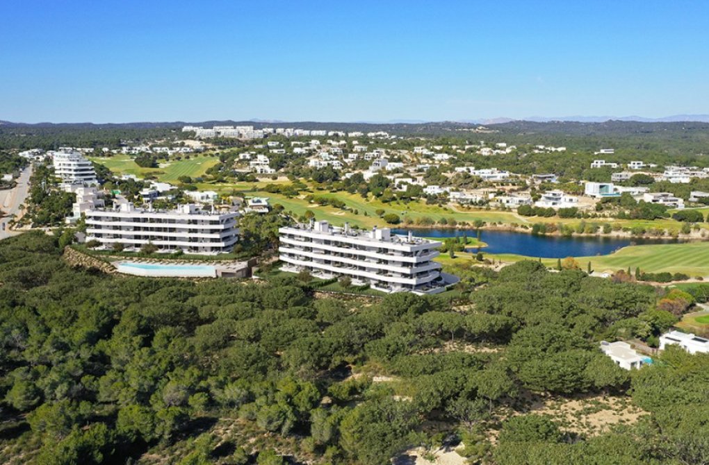 Reventa - Apartamento - Las Colinas - Las Colinas Golf