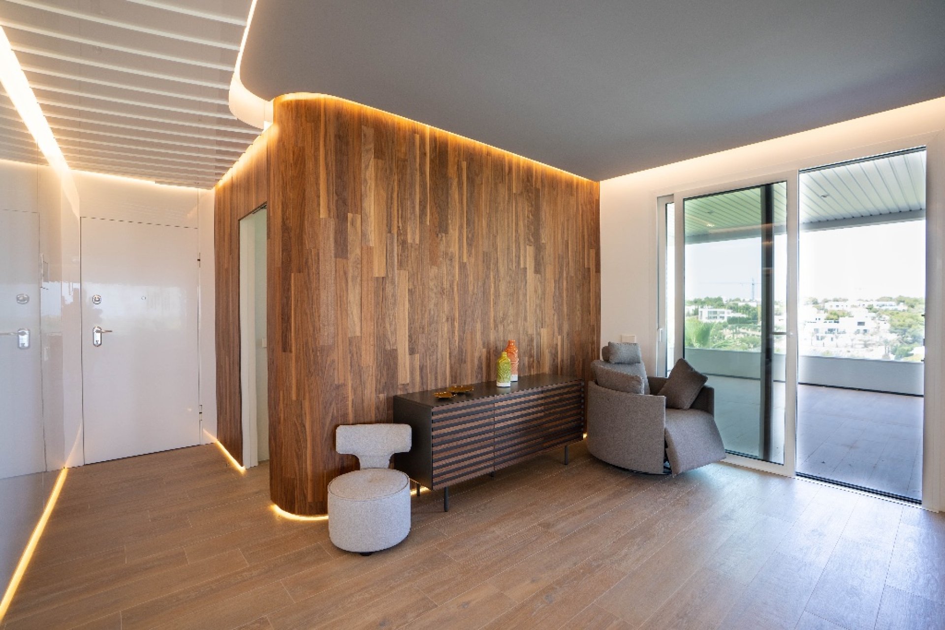 Reventa - Apartamento - Las Colinas - Las Colinas Golf