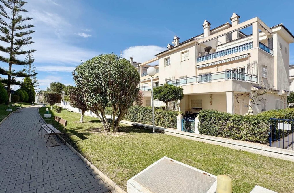 Reventa - Apartamento - Pilar de la Horadada - Pueblo Latino