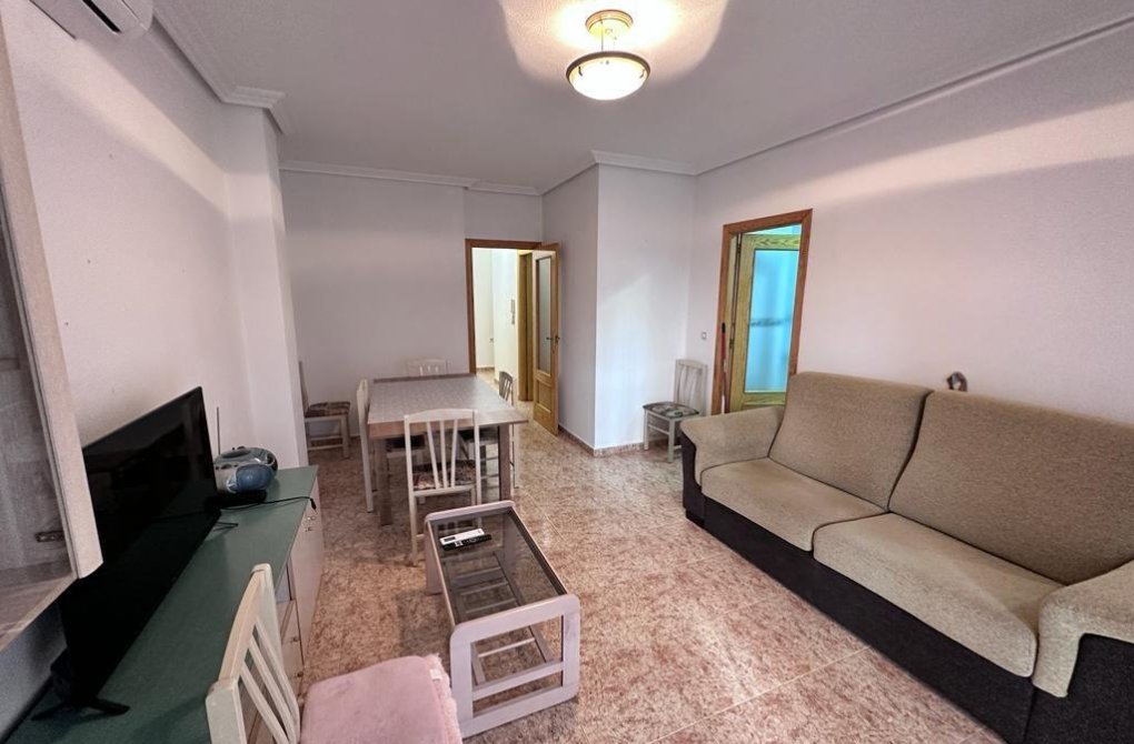 Reventa - Apartamento - Torrevieja - Acequion