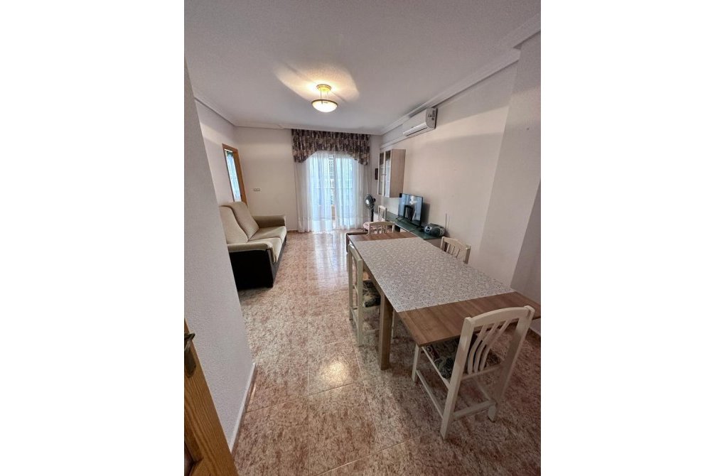 Reventa - Apartamento - Torrevieja - Acequion