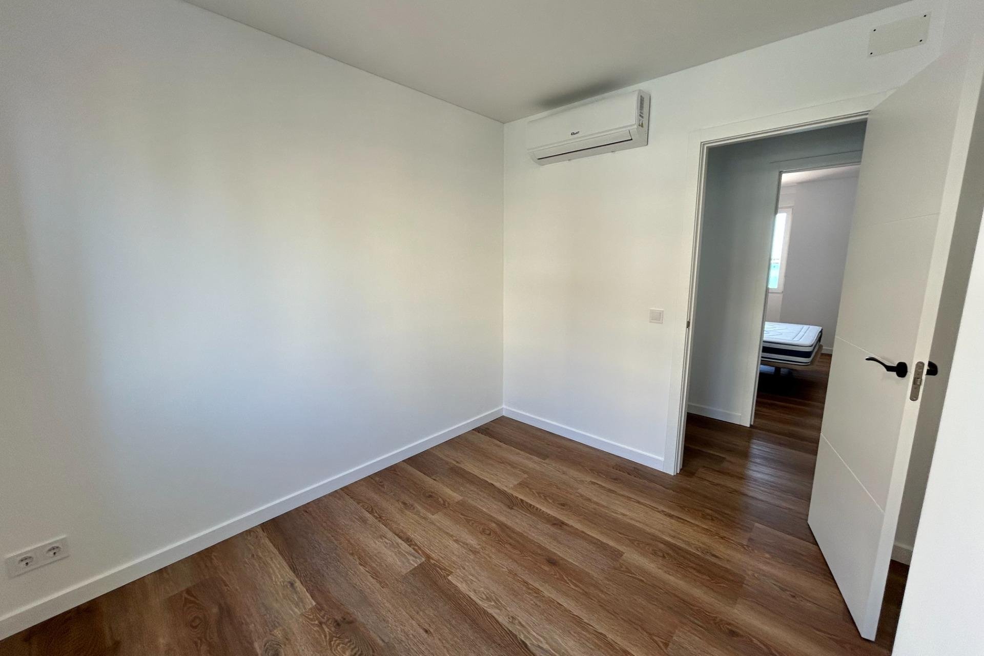 Reventa - Apartamento - Torrevieja - Acequion