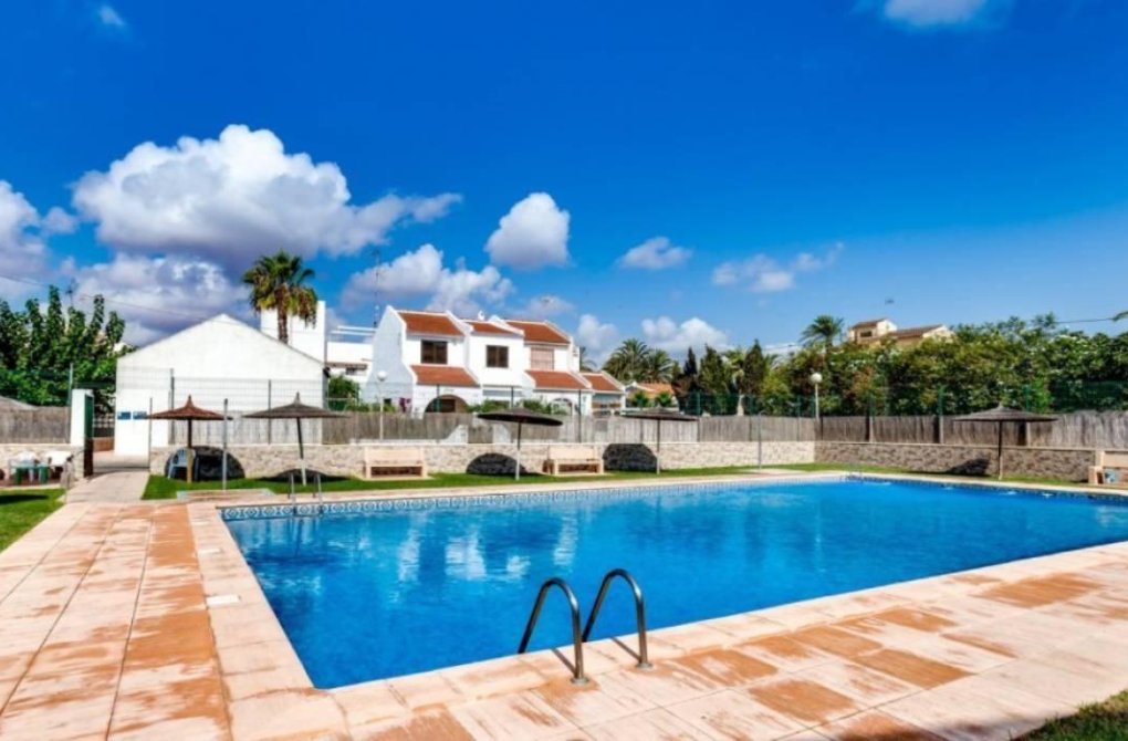 Reventa - Apartamento - Torrevieja - Calas blanca