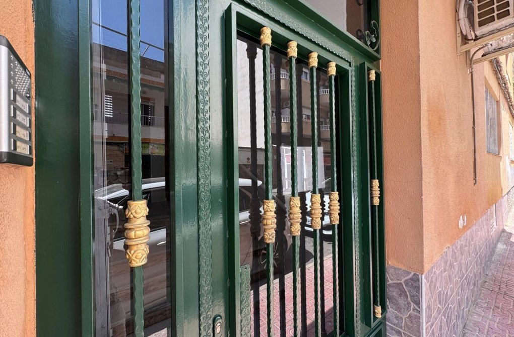 Reventa - Apartamento - Torrevieja - Centro