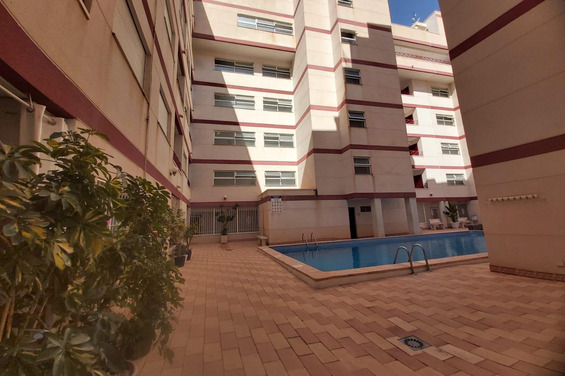 Reventa - Apartamento - Torrevieja - Centro