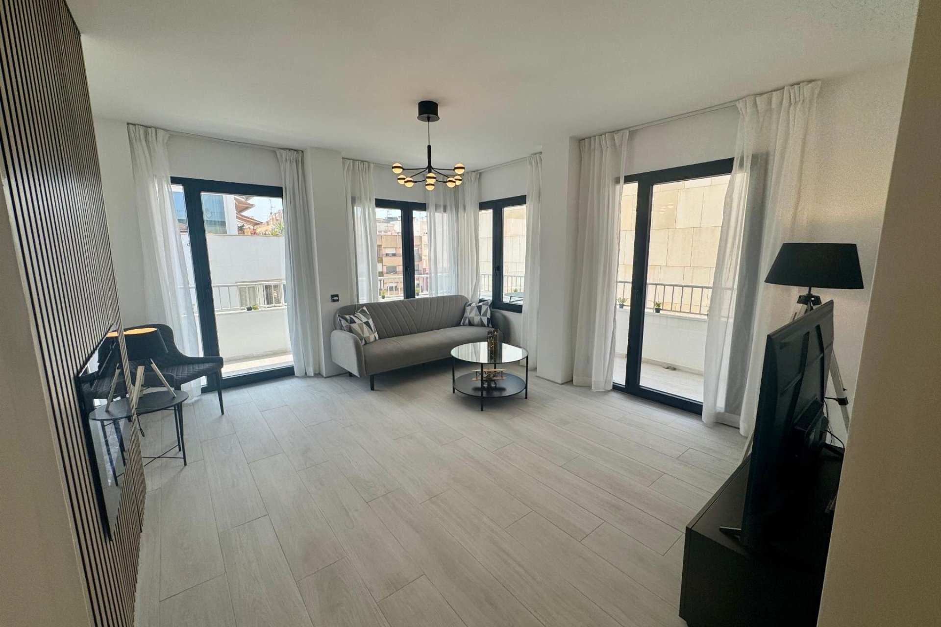 Reventa - Apartamento - Torrevieja - CLUB NAUTICO TORREVIEJA