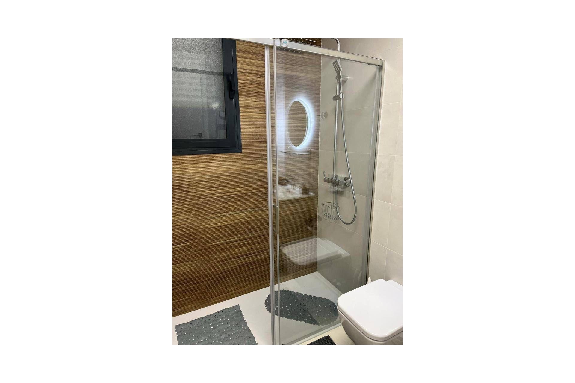 Reventa - Apartamento - Torrevieja - Estacion de autobuses