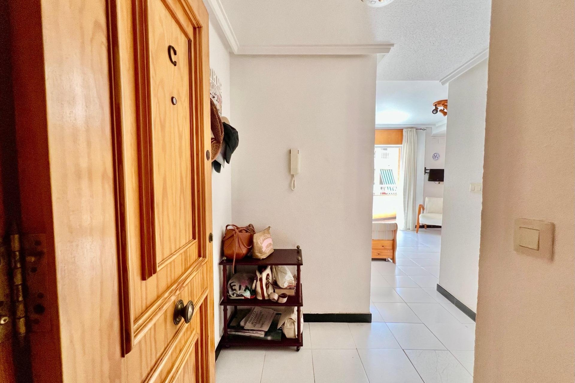 Reventa - Apartamento - Torrevieja - Habaneras