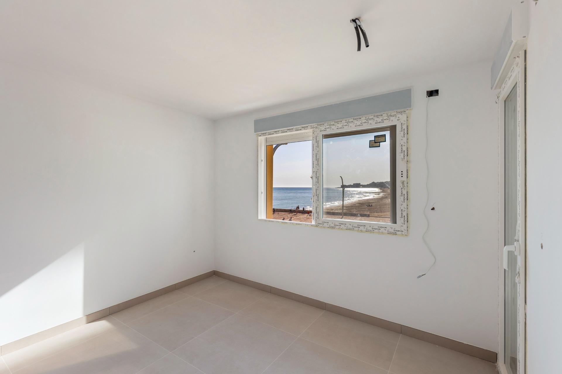 Reventa - Apartamento - Torrevieja - La Mata pueblo