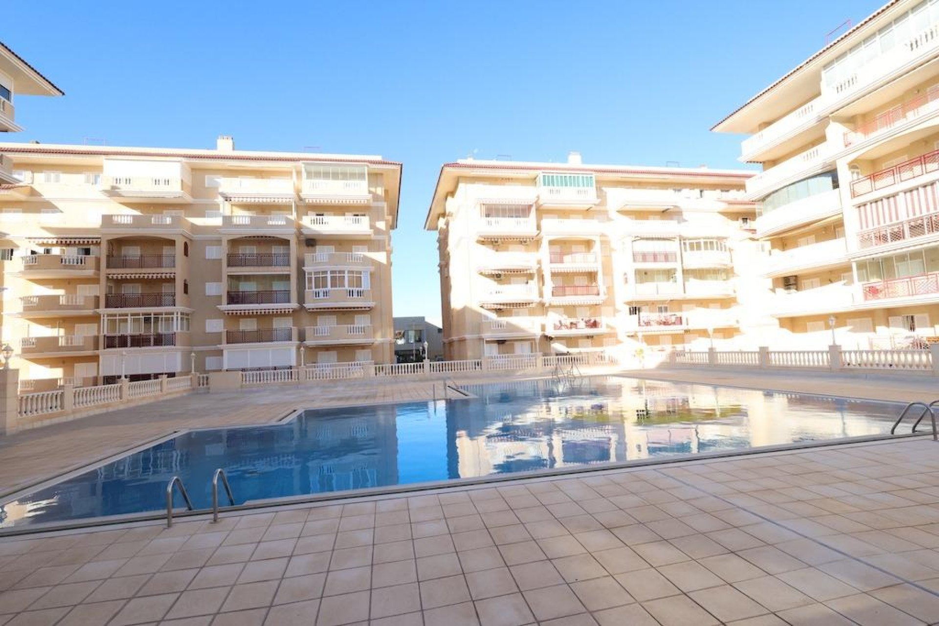 Reventa - Apartamento - Torrevieja - La Mata