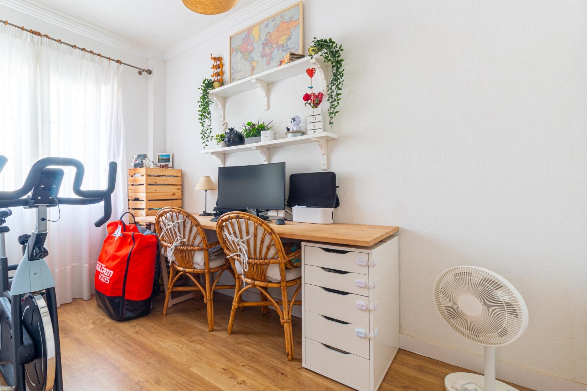 Reventa - Apartamento - Torrevieja - La veleta