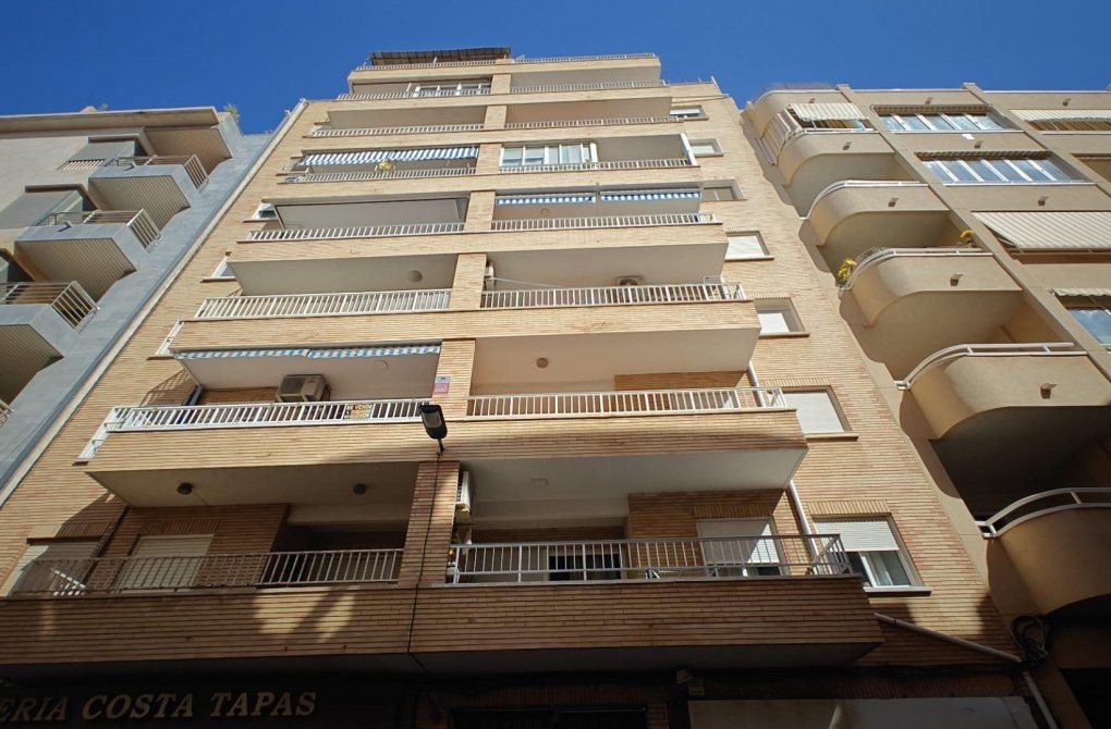 Reventa - Apartamento - Torrevieja - Las Piscinas Naturales
