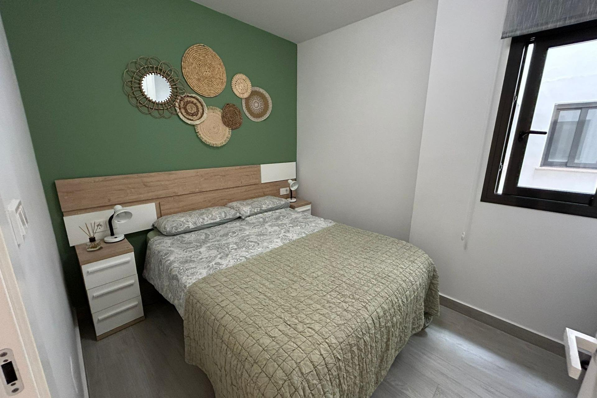 Reventa - Apartamento - Torrevieja - Las Piscinas Naturales