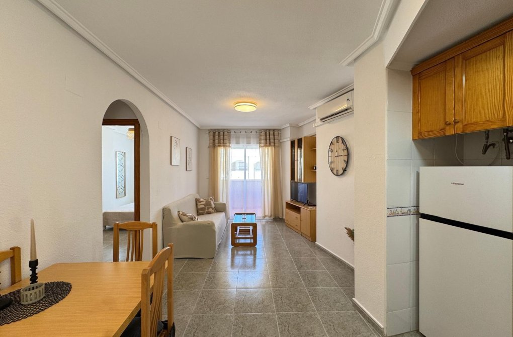 Reventa - Apartamento - Torrevieja - Playa de los locos