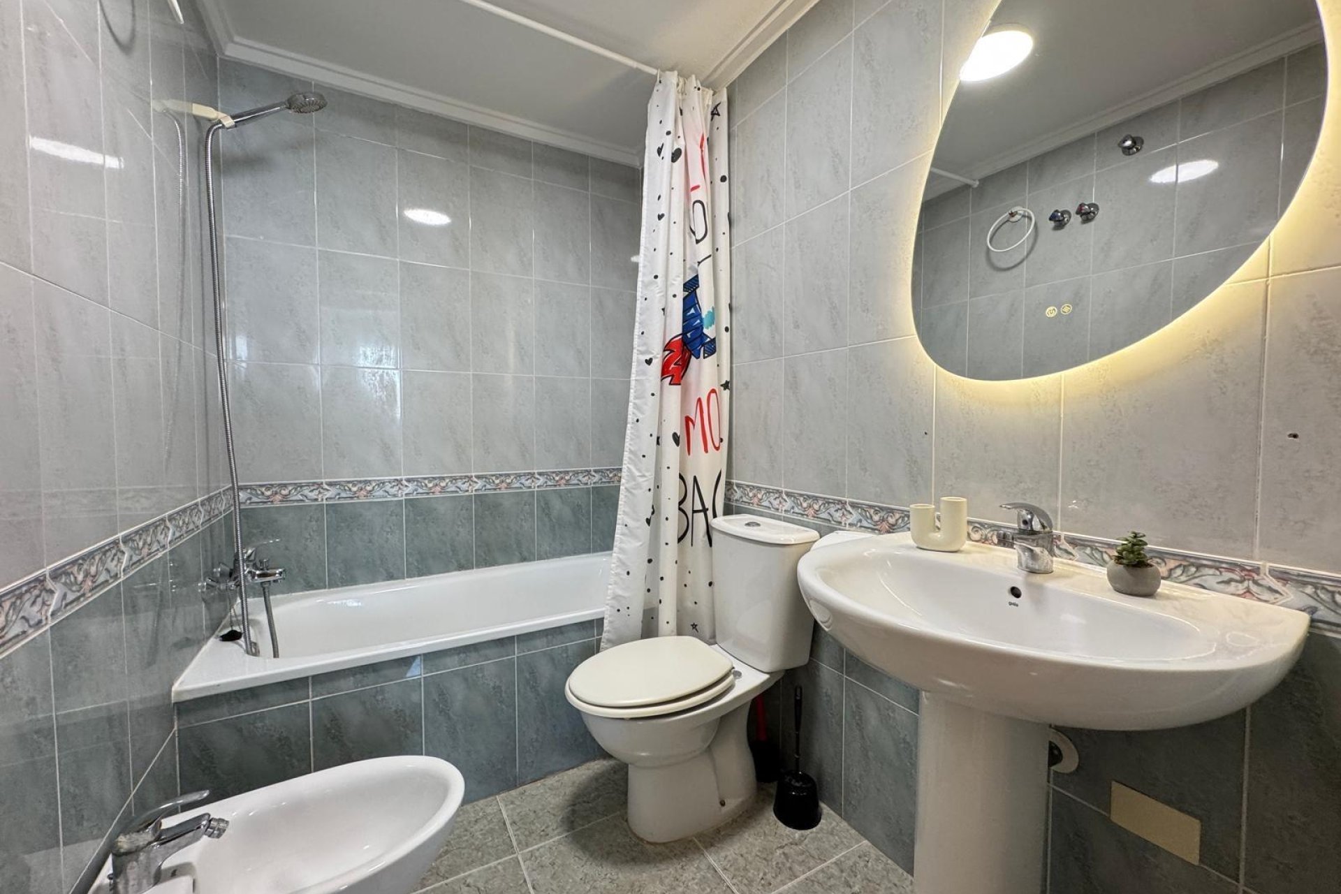 Reventa - Apartamento - Torrevieja - Playa de los locos