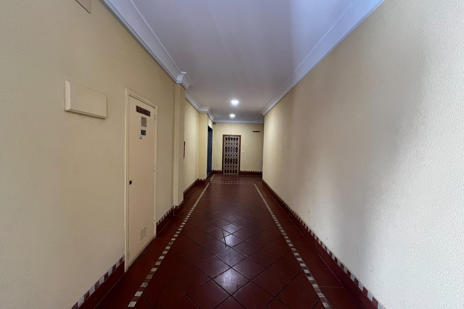 Reventa - Apartamento - Torrevieja - Playa de los locos