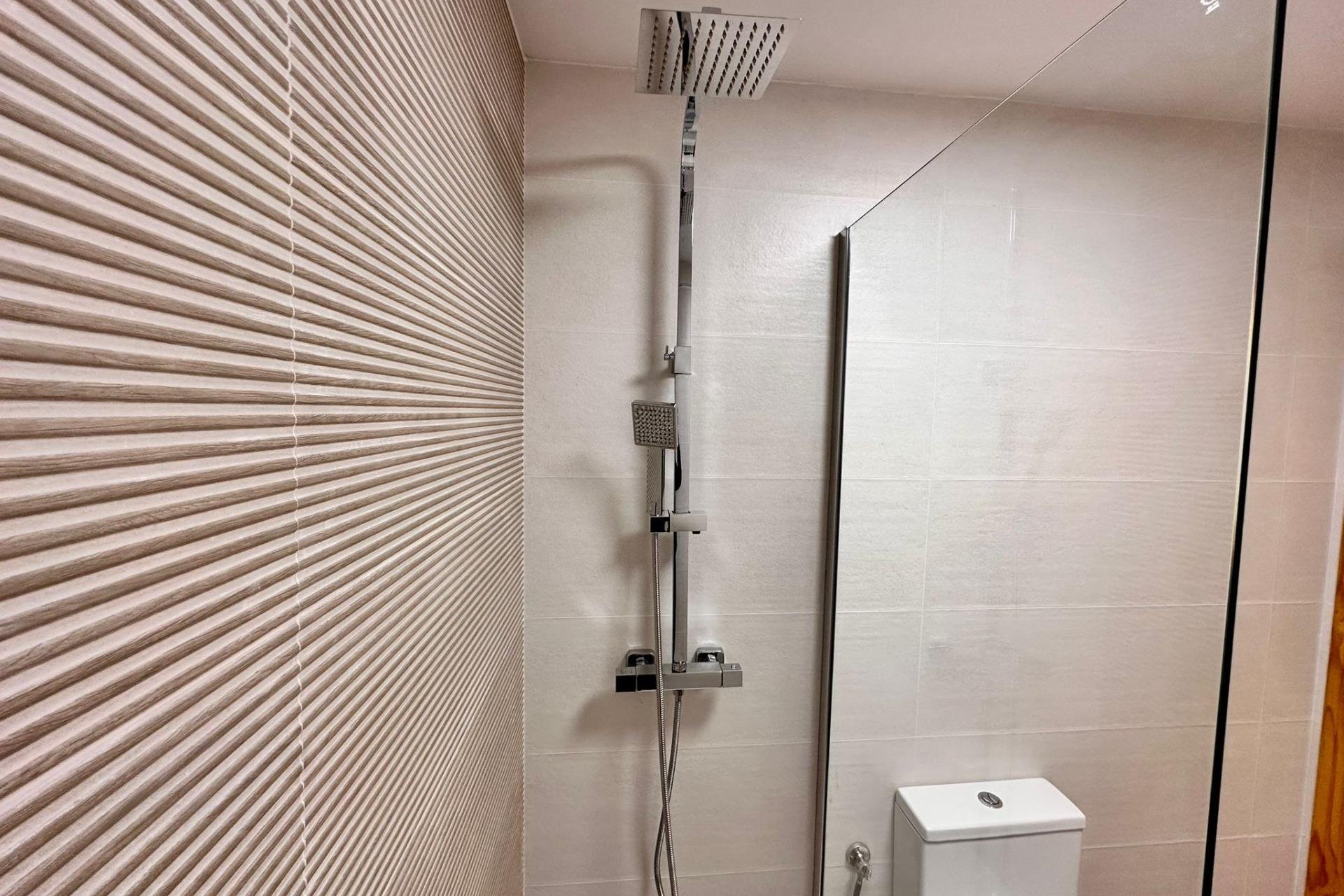 Reventa - Apartamento - Torrevieja - Playa de los locos