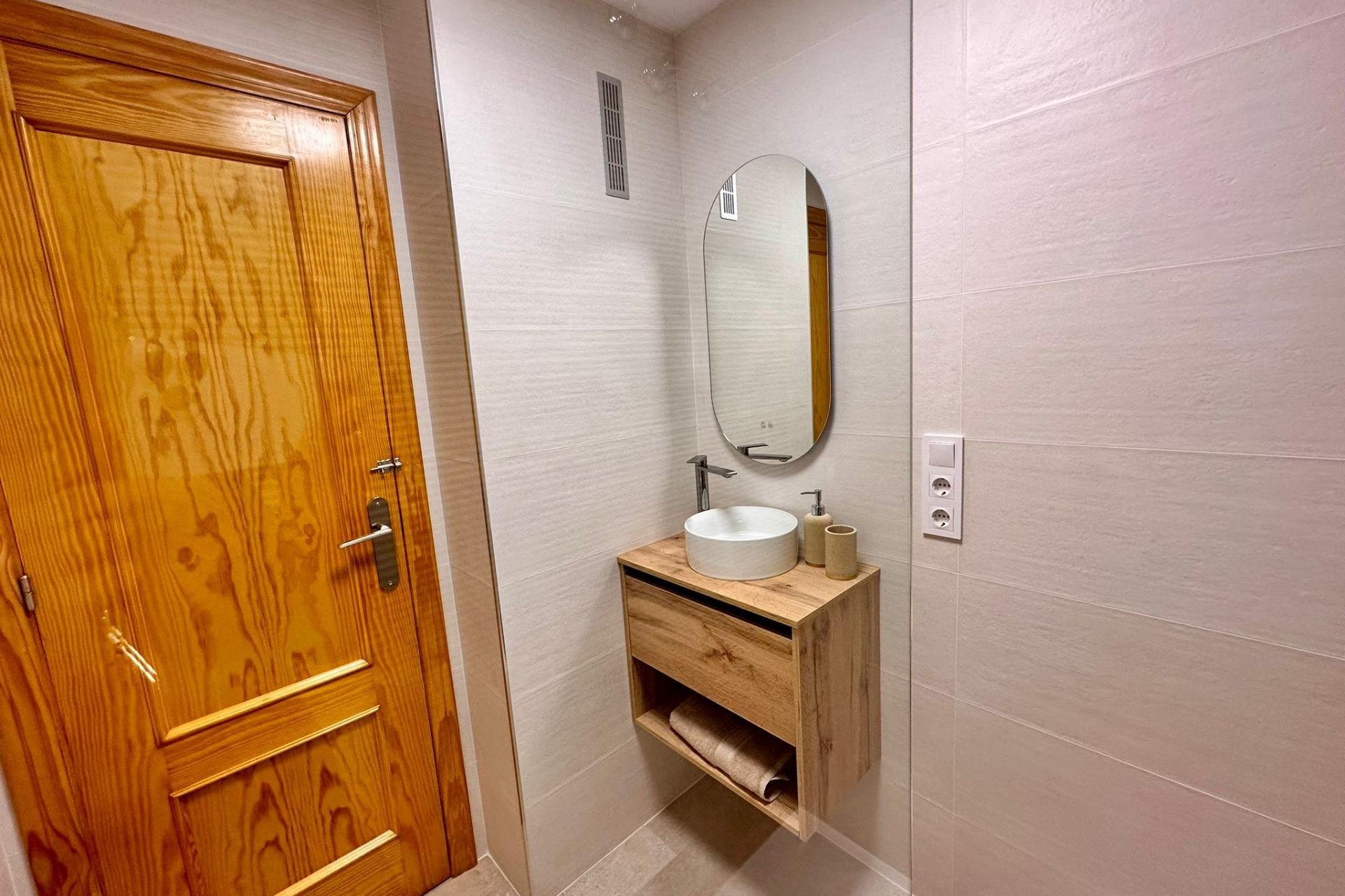 Reventa - Apartamento - Torrevieja - Playa de los locos